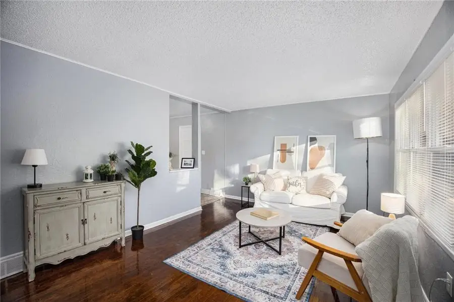 9812 Marsh Avenue, Kansas City, MO 64134 - Image #3