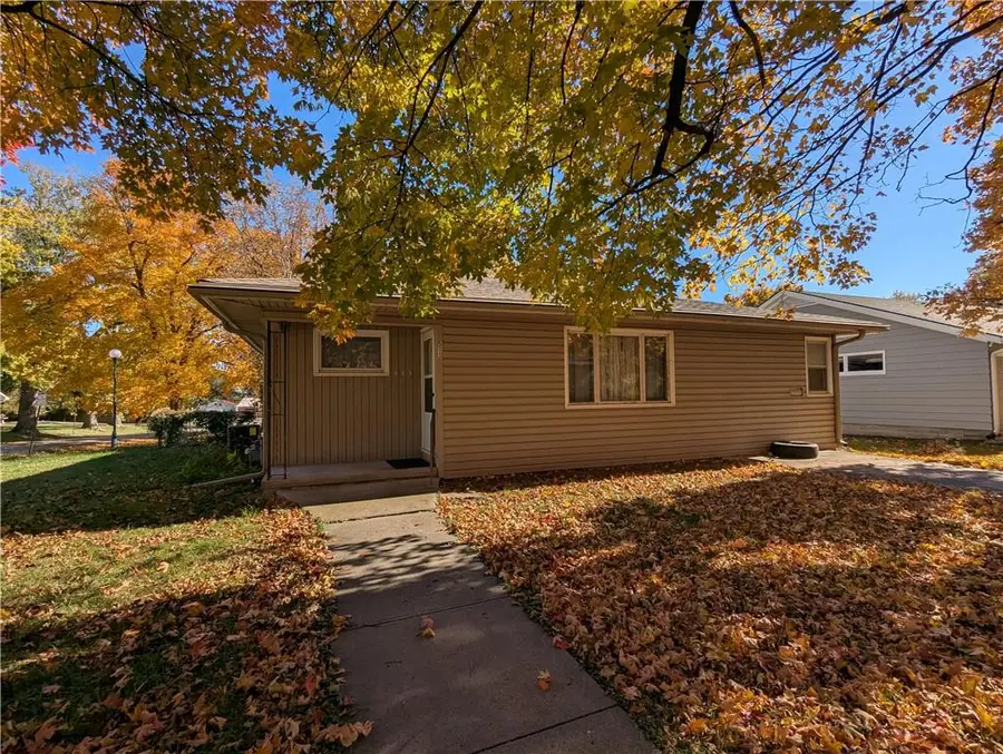 511 N 2nd Street, Hiawatha, KS 66434 - Image #2