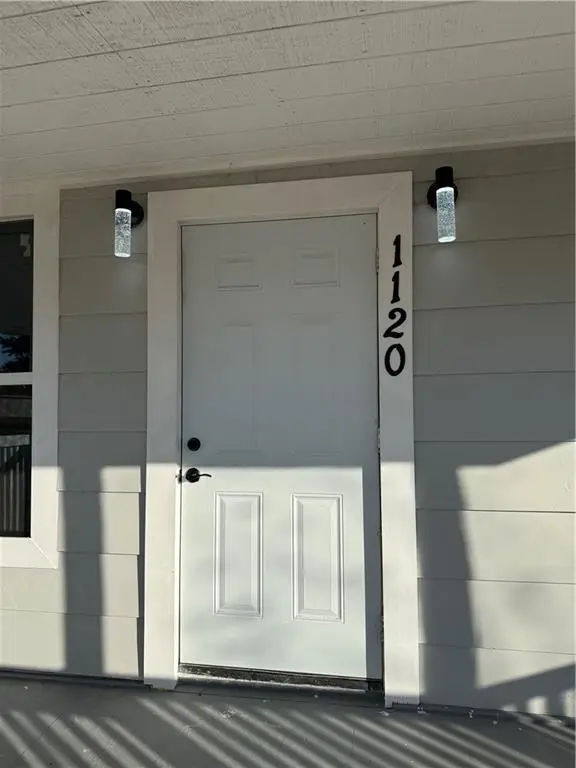 1120 W 10th Street, Coffeyville, KS 67337 - Image #2