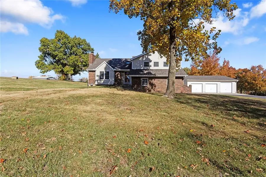 2120 Pin Oak Drive, Liberty, MO 64068 - Image #3