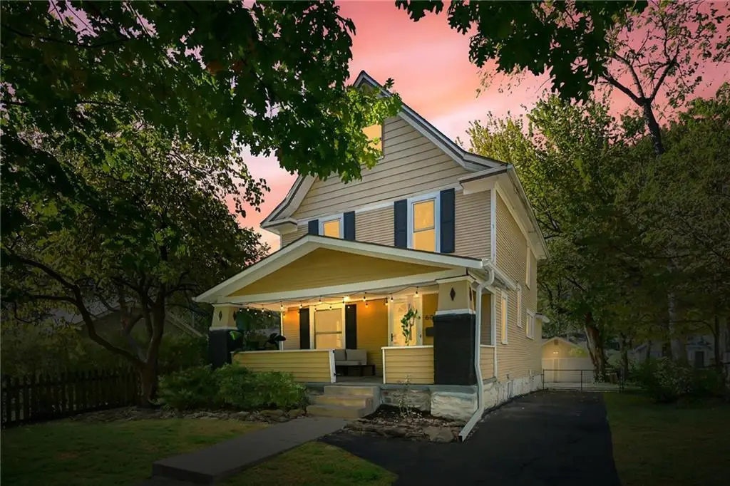 6030 Cherry Street, Kansas City, MO 64110 - Image #1