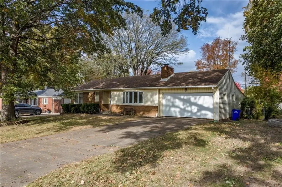 7600 W 67th Street, Mission, KS 66202 - Image #2