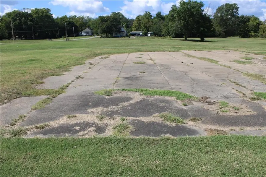 S Military Avenue, Mulberry, KS 66756 - Image #2