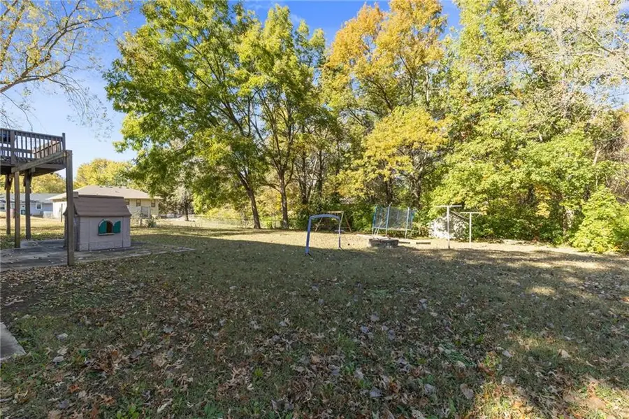 1001 E Gay Street, Warrensburg, MO 64093 - Image #3