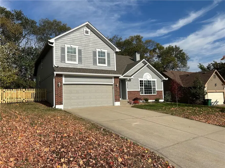 2004 SW Sterling Drive, Lees Summit, MO 64081 - Image #2