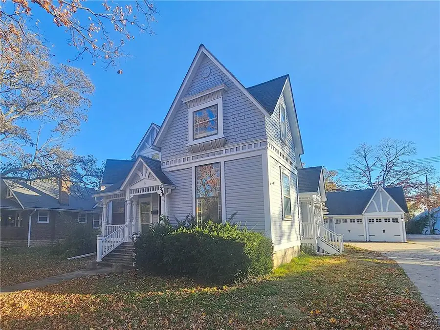 230 W 4th Avenue, Garnett, KS 66032 - Image #2