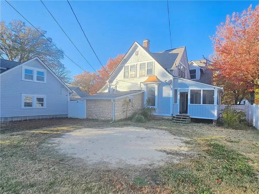 230 W 4th Avenue, Garnett, KS 66032 - Image #3