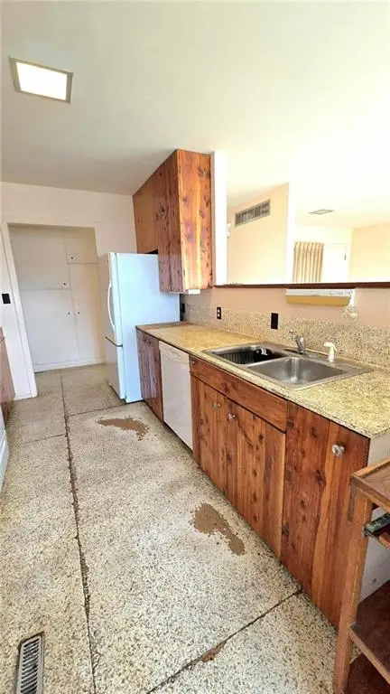 9940 Arthur Road, Blue Mound, KS 66010 - Image #3