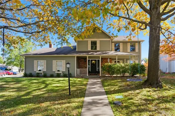 2912 Flint Court, Lawrence, KS 66047