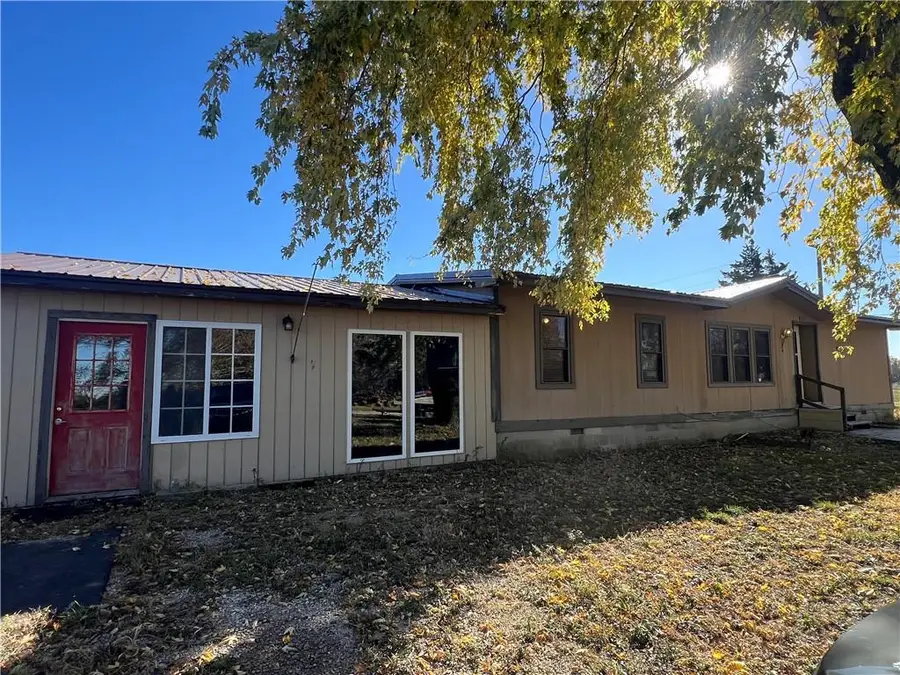 1407 S Lincoln Avenue, La Harpe, KS 66751 - Image #2