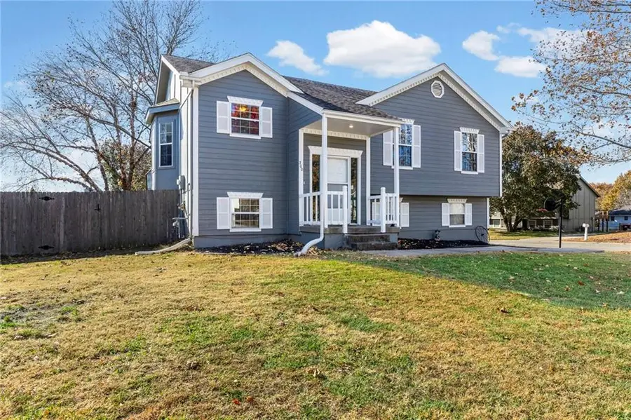 300 Copeland Drive, Greenwood, MO 64034 - Image #3