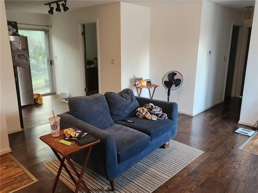 1001 NE 45th Street, Kansas City, MO 64116 - Image #3