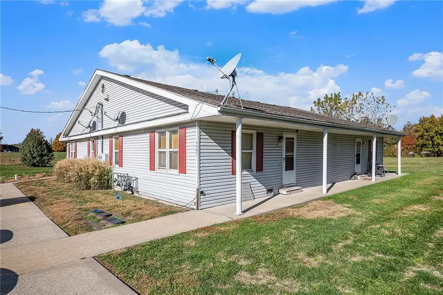 1100 Colonial Drive, Lathrop, MO 64465 - Image #2