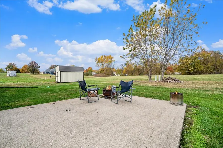 1100 Colonial Drive, Lathrop, MO 64465 - Image #3