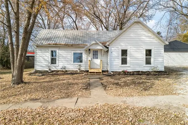 506 Maple Street, Lathrop, MO 64465