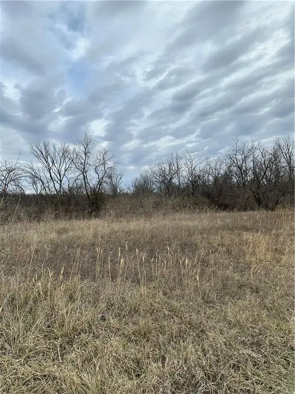 W 174th Street, Lawson, MO 64062