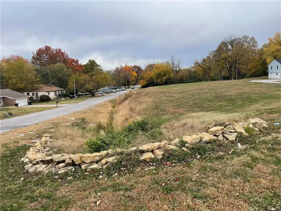 9250 Blue Ridge Boulevard, Kansas City, MO 64138 - Image #2