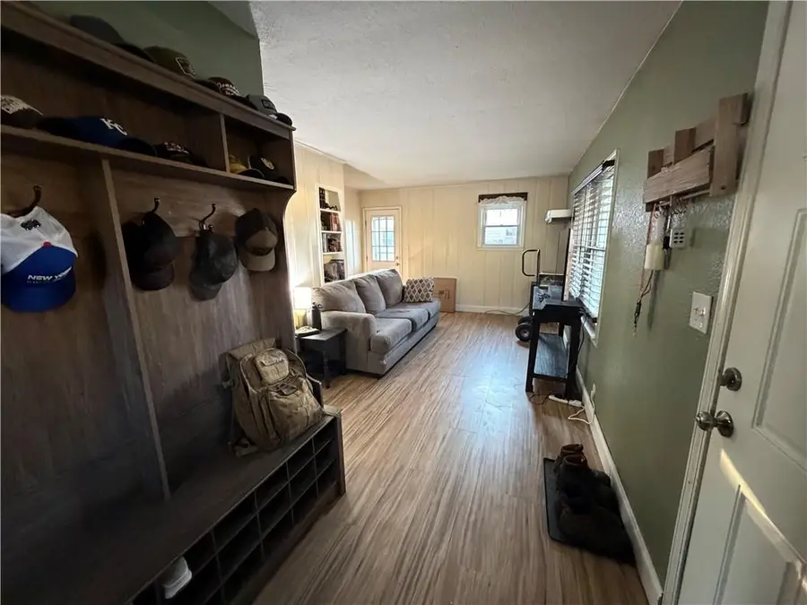 810 Pine Street, Pleasant Hill, MO 64080 - Image #2