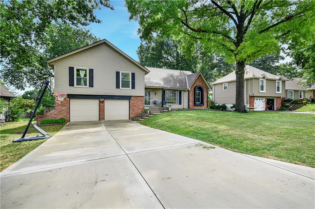 10107 Monrovia Street, Lenexa, KS 66215 - Image #1