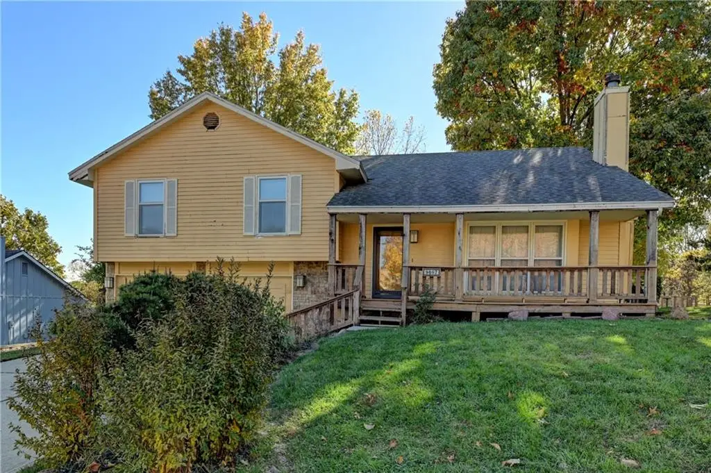 9807 NW 85th Terrace, Kansas City, MO 64153 - Image #1