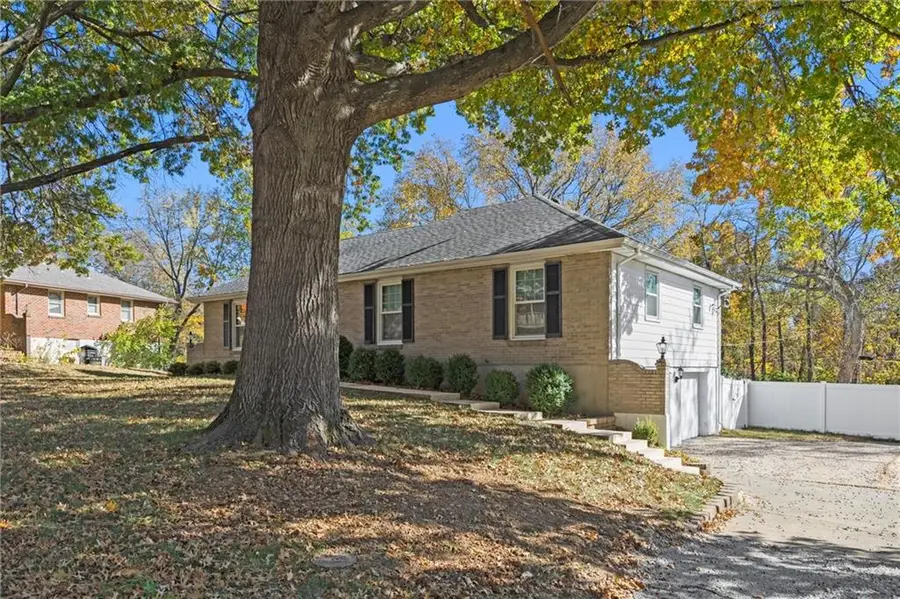 15821 E 44th Place S, Independence, MO 64055 - Image #3