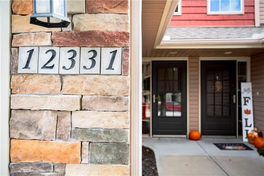 12331 NW Hunter Drive, Platte City, MO 64079 - Image #2