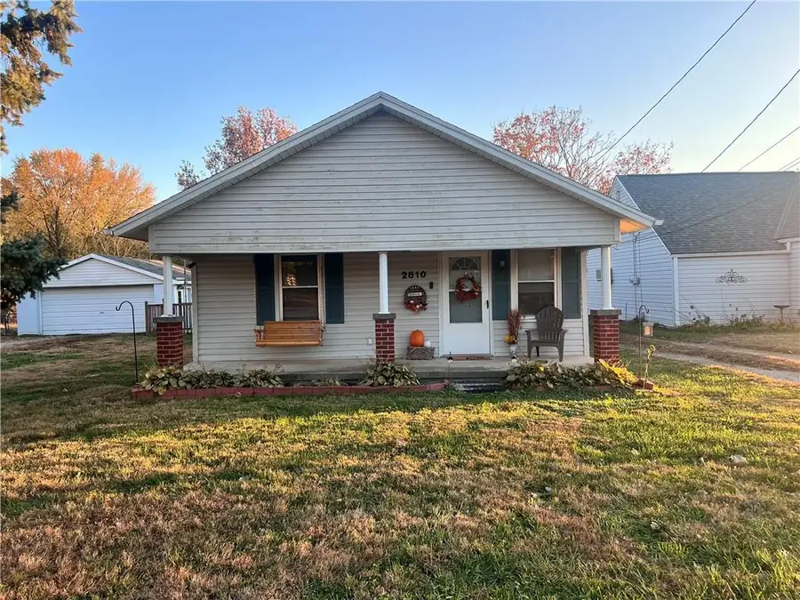 2810 Commercial Street, Saint Joseph, MO 64503 - Image #2