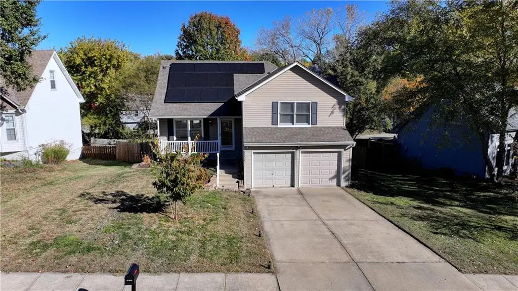 8505 N Mcdonald Avenue, Kansas City, MO 64153 - Image #1