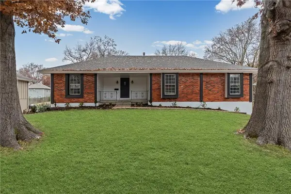 6728 E 127th Street, Grandview, MO 64030