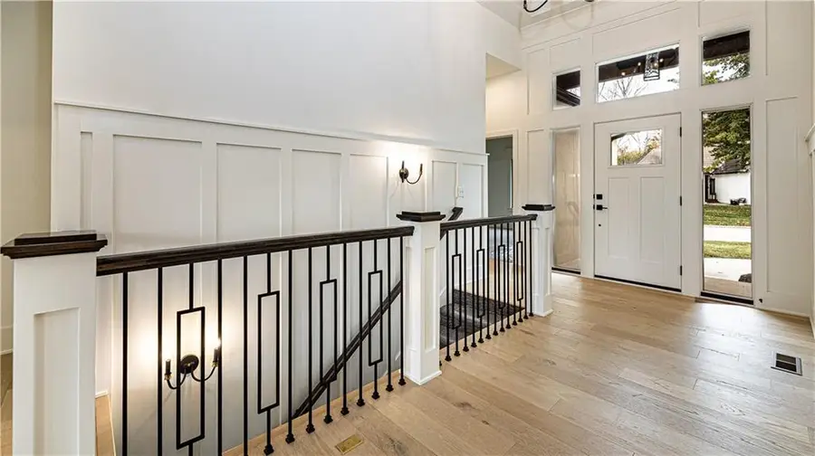 119 Teton Ridge, Greenwood, MO 64034 - Image #2