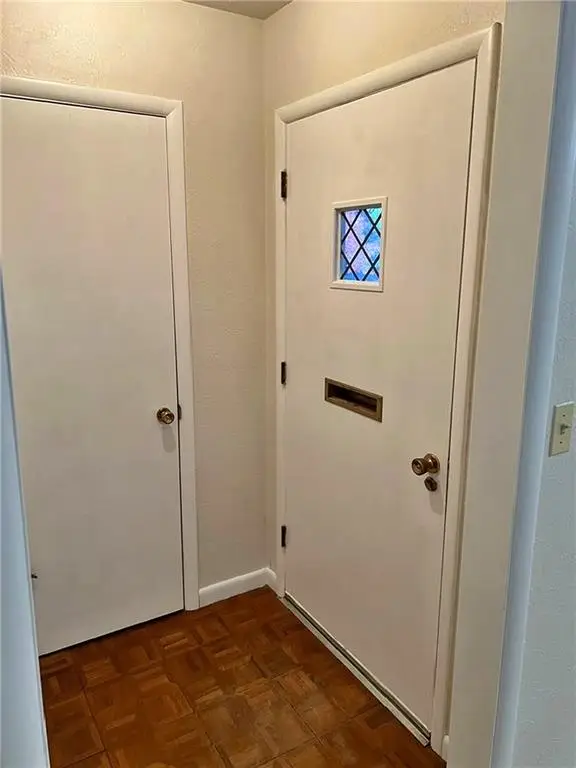 203 Crestwood Lane, Pittsburg, KS 66762 - Image #2