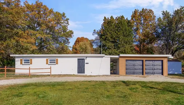 1800 E Blue Ridge Boulevard, Kansas City, MO 64146