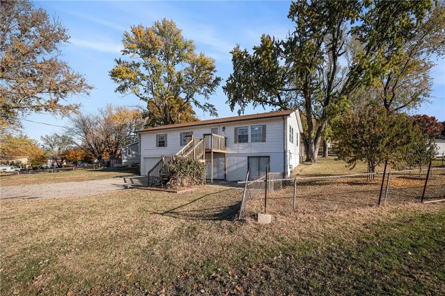1801 N Davidson Road, Independence, MO 64058 - Image #3