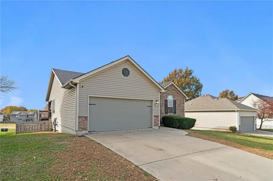 14416 Eastern Court, Grandview, MO 64030 - Image #2