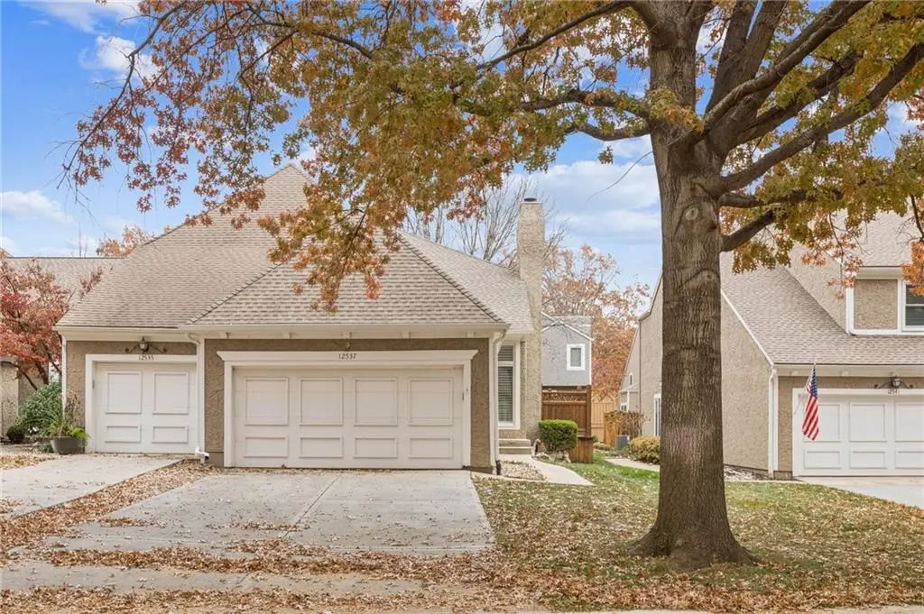 12537 Broadmoor Street, Overland Park, KS 66209 - Image #1