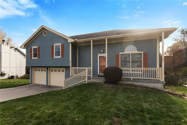 8817 NE 75th Street, Kansas City, MO 64158