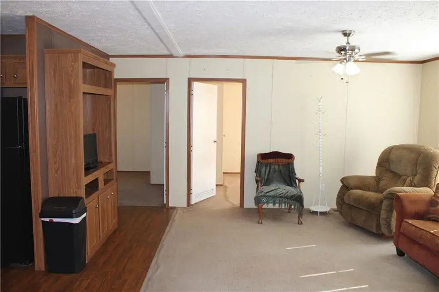 307 E Adams Street, Pittsburg, KS 66762 - Image #3