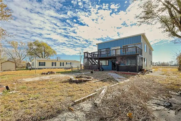 3403 SW Christie Lane Road, St Joseph, MO 64504