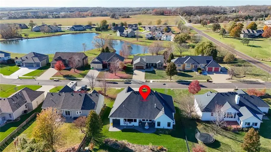 1210 Signal Lake Court, Baldwin City, KS 66006 - Image #2
