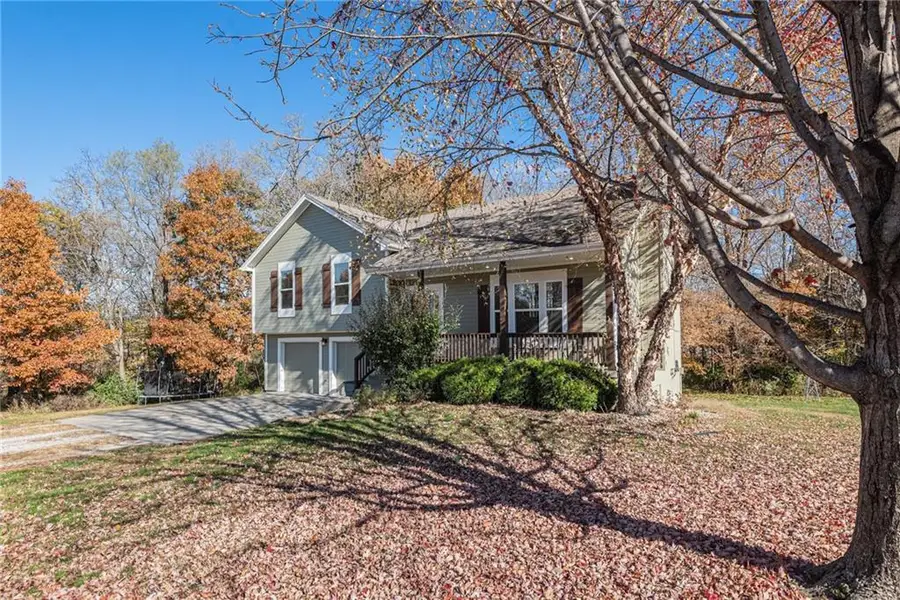 5871 SW Walnut Cove, Trimble, MO 64492 - Image #2