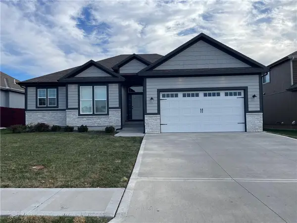 1607 NE Crumley Street, Grain Valley, MO 64029