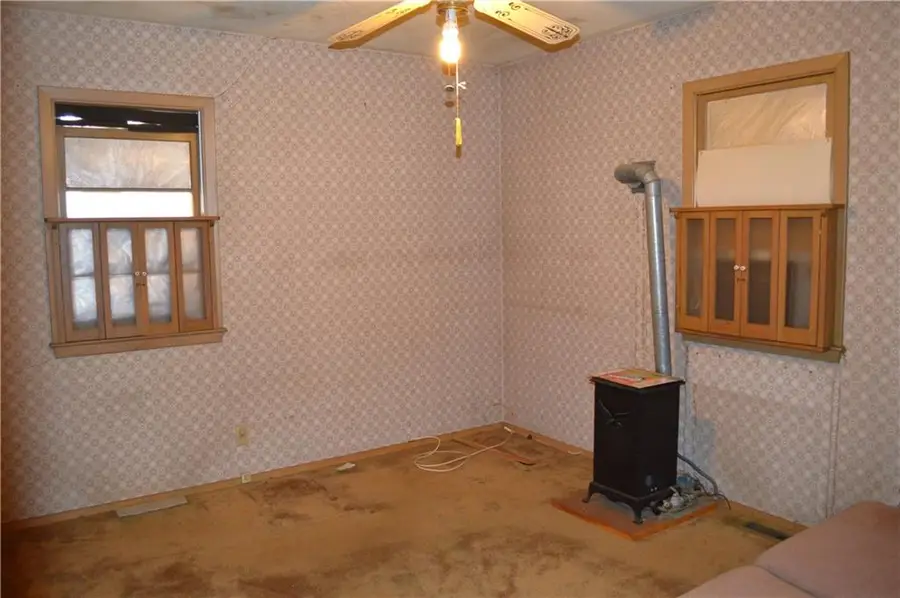 3936 S Pleasant Street S, Independence, MO 64055 - Image #3