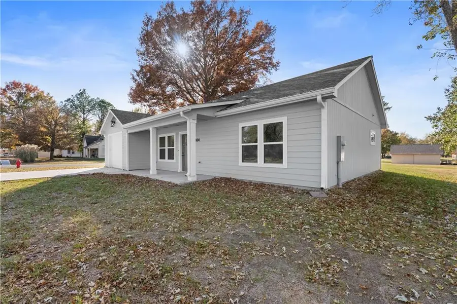304 N Mulberry Street, Adrian, MO 64720 - Image #3