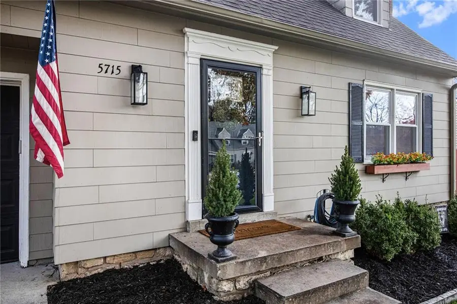5715 Ash Drive, Roeland Park, KS 66205 - Image #3
