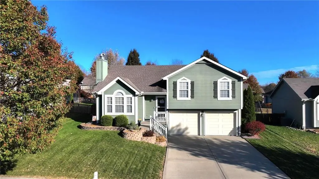 11515 N Ditzler Avenue, Kansas City, MO 64157 - Image #1