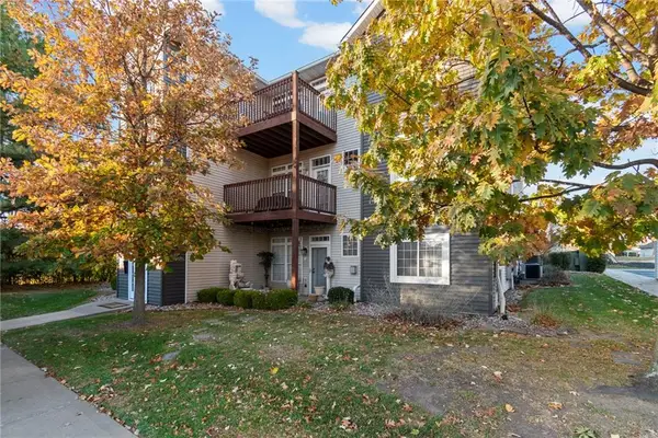 17201 E 32nd Street #6, Independence, MO 64055