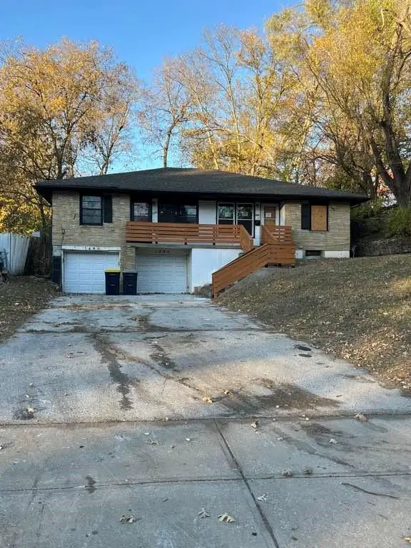 1490 E 77th Street, Kansas City, MO 64131 - Image #1