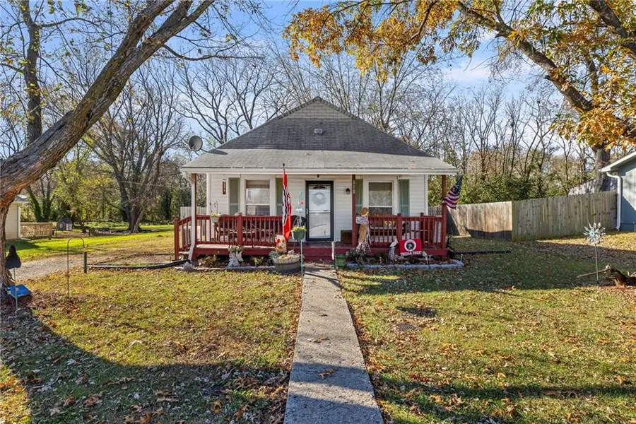 818 3rd Street, Osawatomie, KS 66064 - Image #2