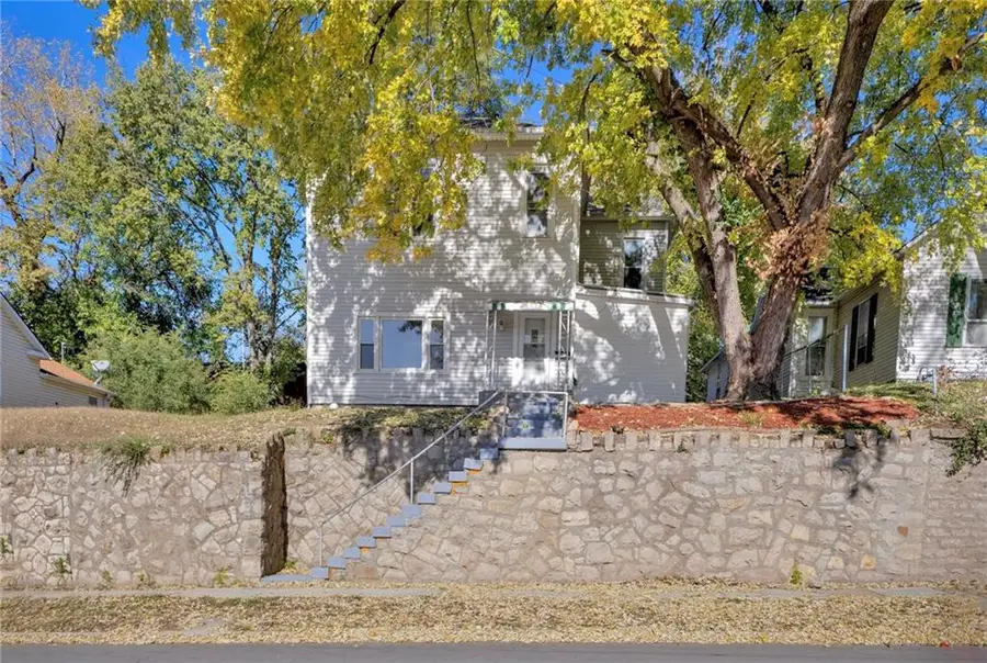 1809 Pacific Street, Saint Joseph, MO 64503 - Image #2