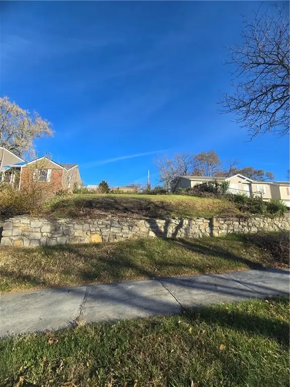 5321 Swope Parkway, Kansas City, MO 64130 - Image #3